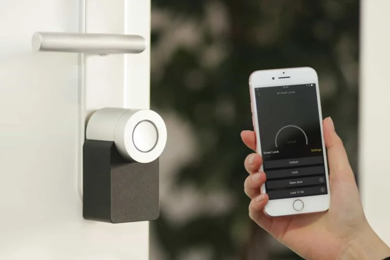 4 Reasons to Fit Smart Locks in your Home or Business